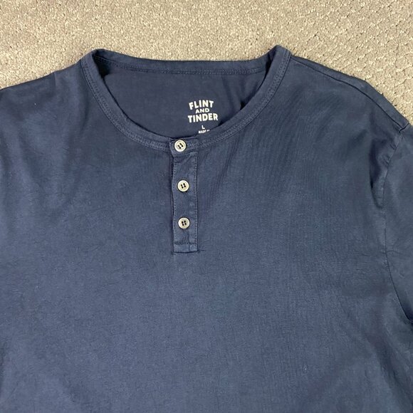 Flint And Tinder Henley Shirt Men's Large Fits Like Medium Blue Short Sleeve T - Picture 2 of 7